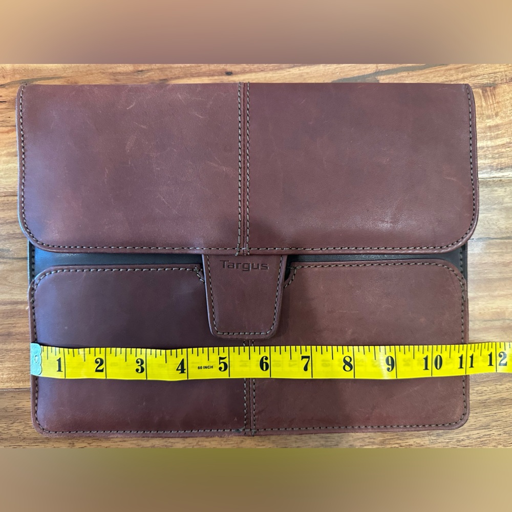 Targus Dark Brown Leather Laptop Bag